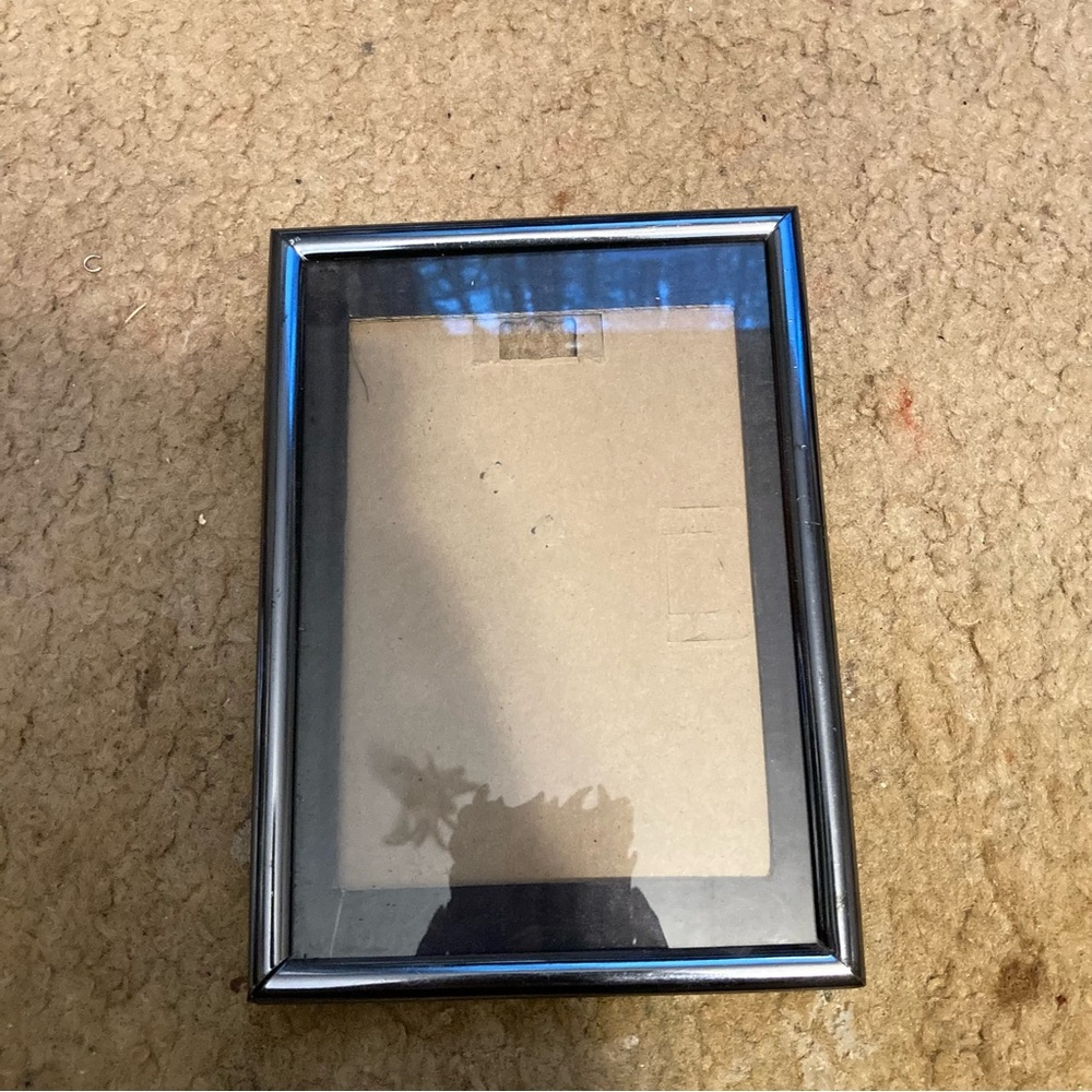 Simple Silver Photo Frame - Sleek Rectangle